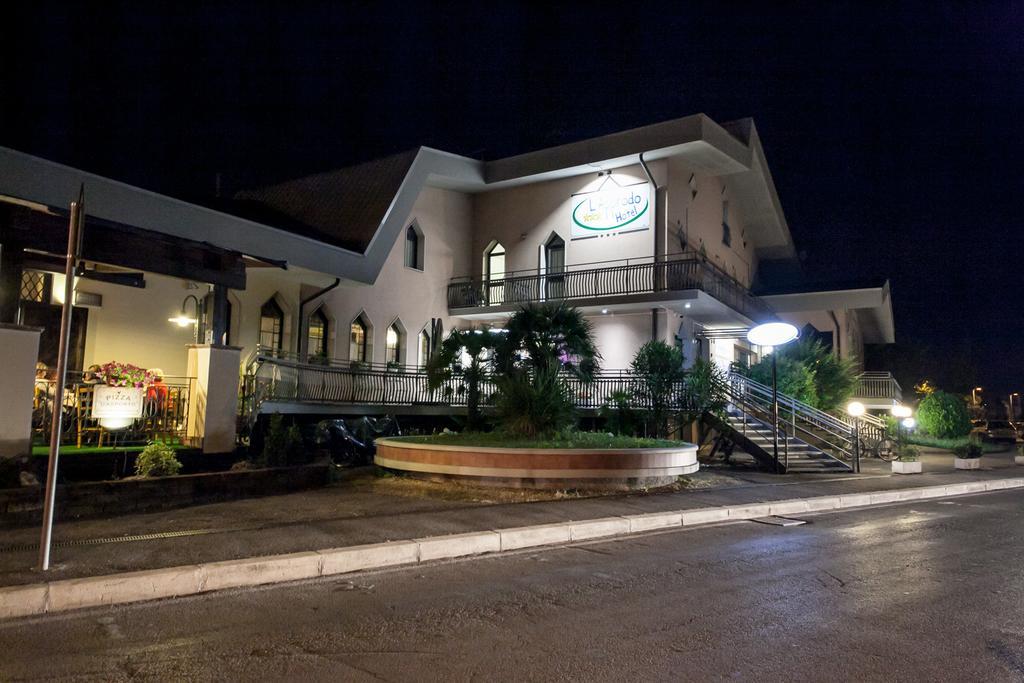 ลัปโปรโด โฮเทล Hotel เชเซนาติโก ภายนอก รูปภาพ